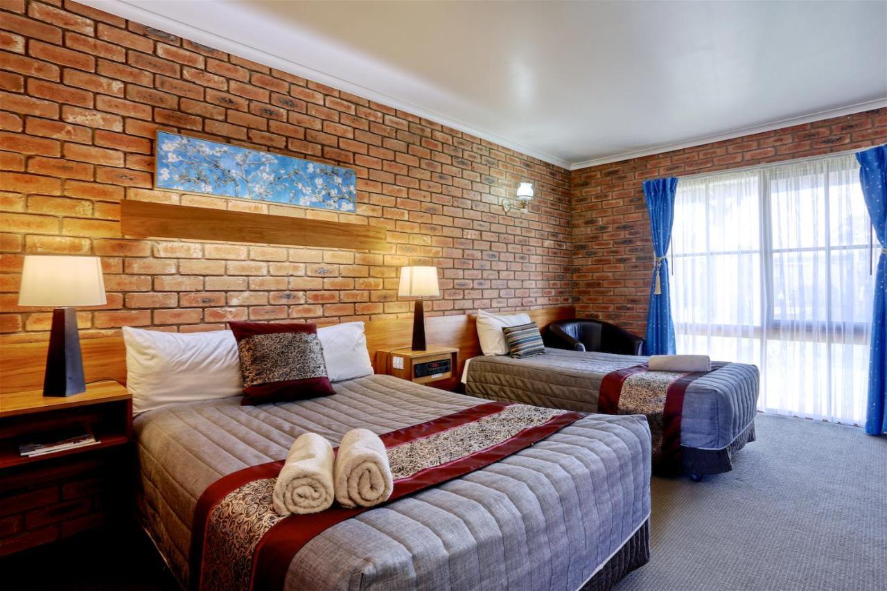 Jolly Swagman Motor Inn יורואה מראה חיצוני תמונה